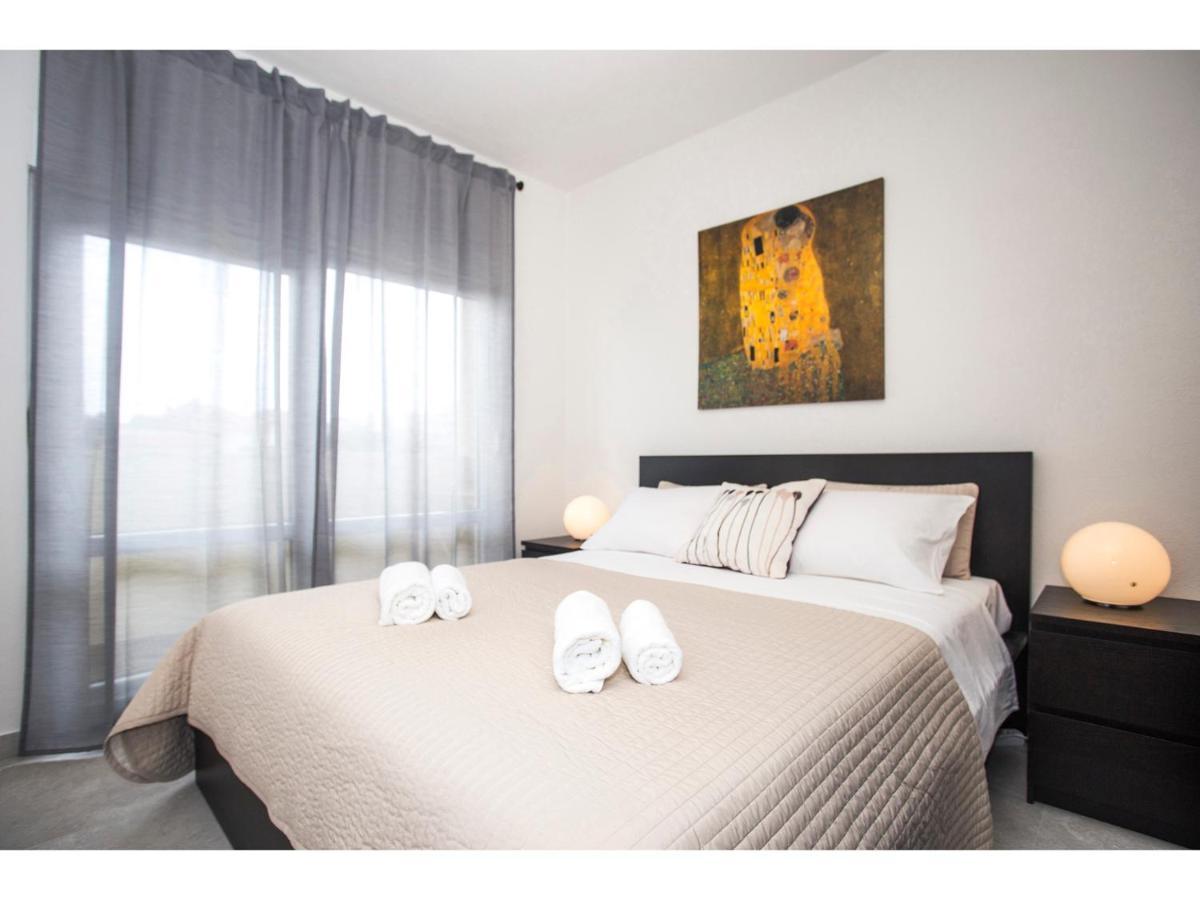 Olive Tree Apartments Split Exterior foto